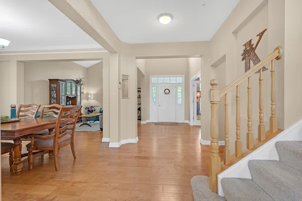 $649,000 | 5791 Providence Drive, Hoffman Estates, IL 60192