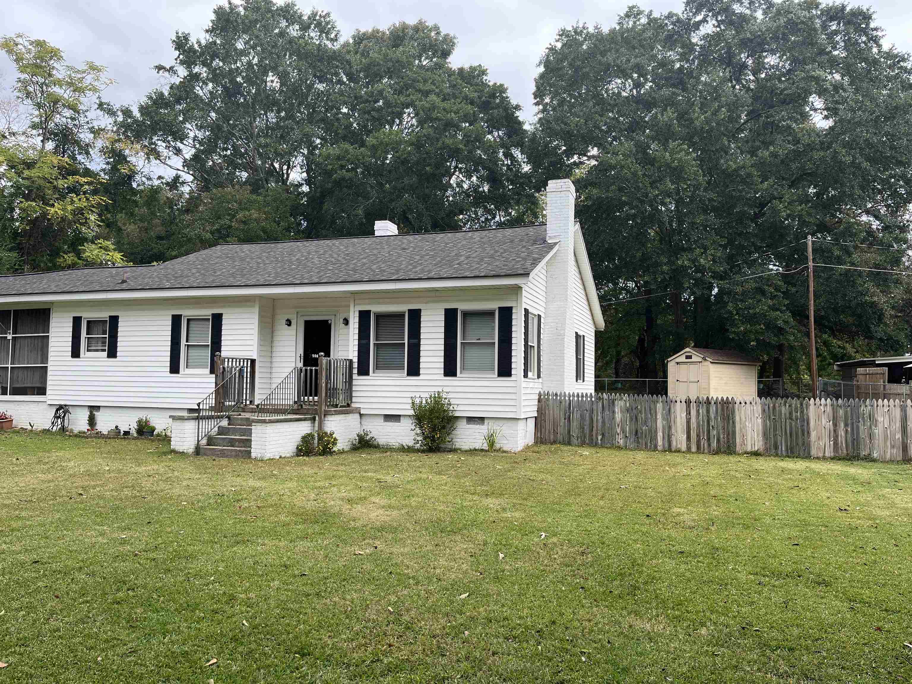 208 State Rd S-44-640 Jonesville, SC 29353 - Photo 2 of 8 Gallery Image 2