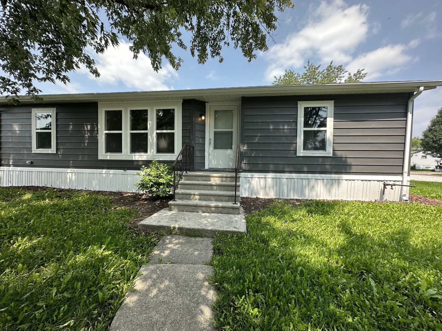 298 Blackthorn Road Matteson, IL 60443 - Photo 9 of 10 Gallery Image 9