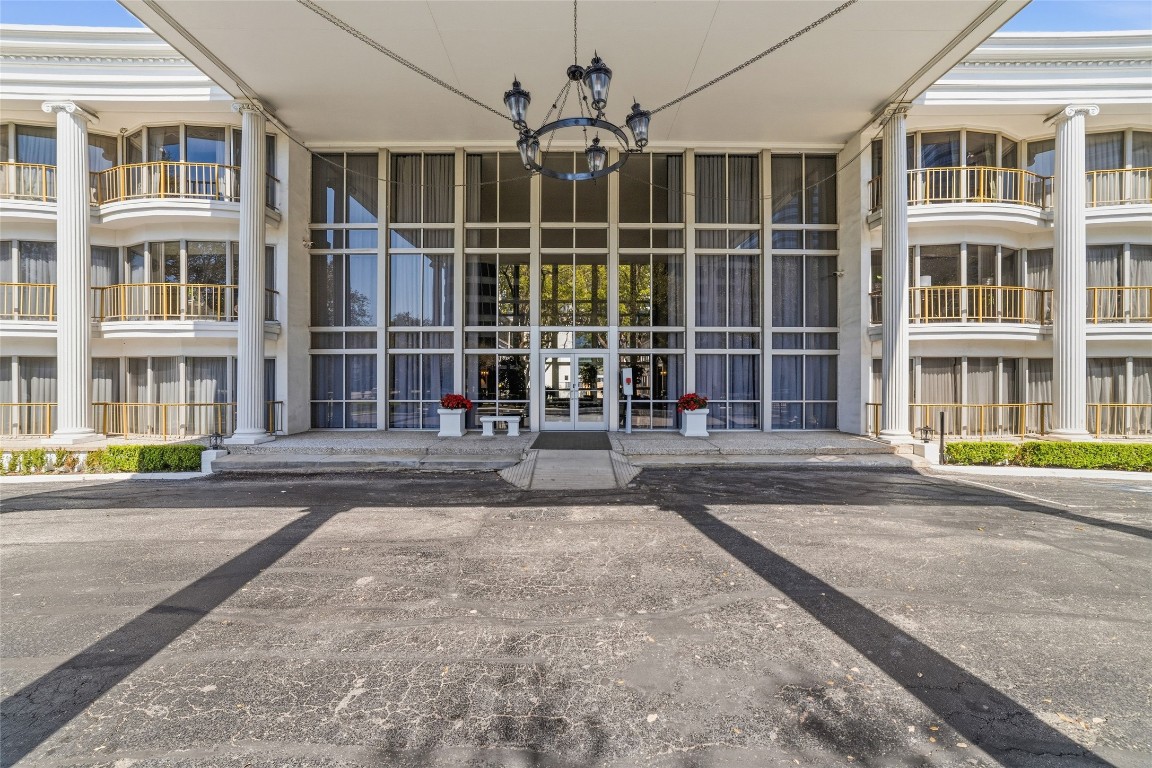 5050 Ambassador Way, Unit 309 Houston, TX 77056 - Photo 15 of 42 a view of a building with a window