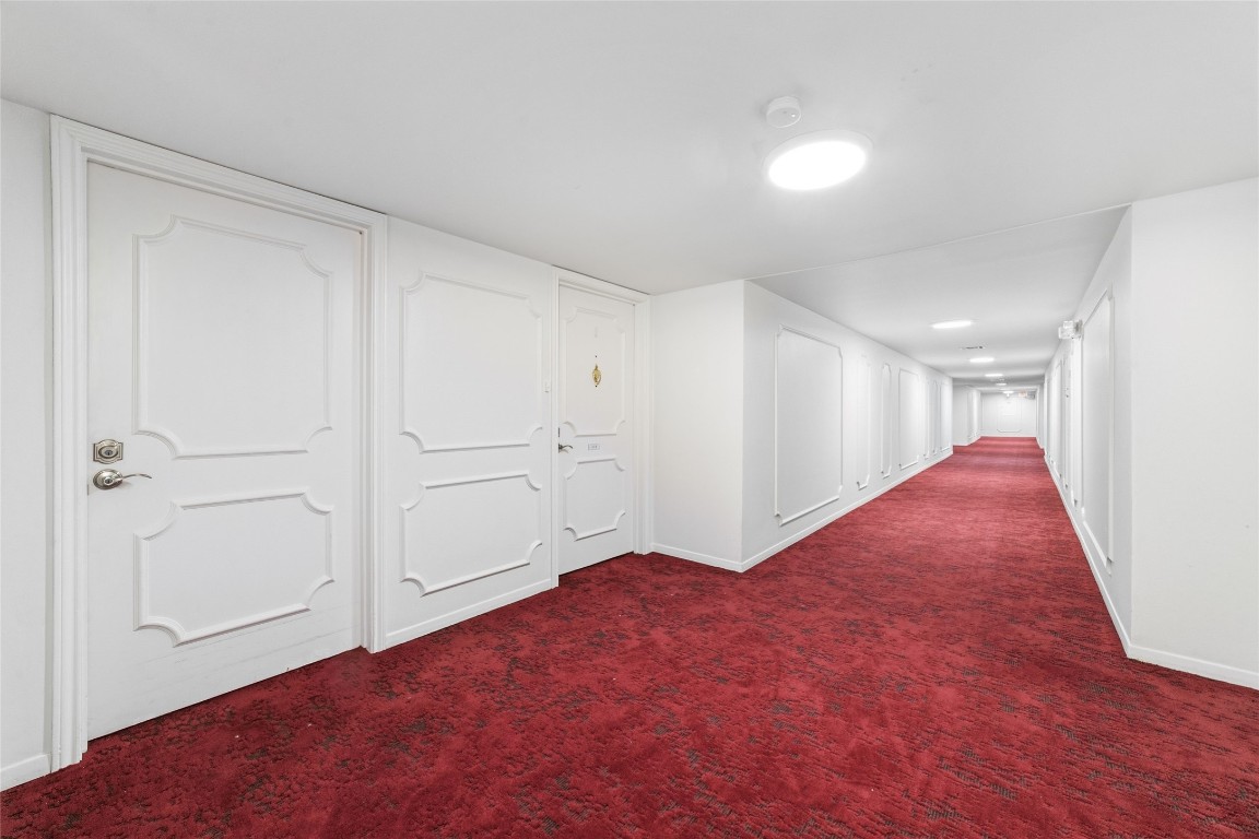 5050 Ambassador Way, Unit 309 Houston, TX 77056 - Photo 19 of 42 a view of an empty room
