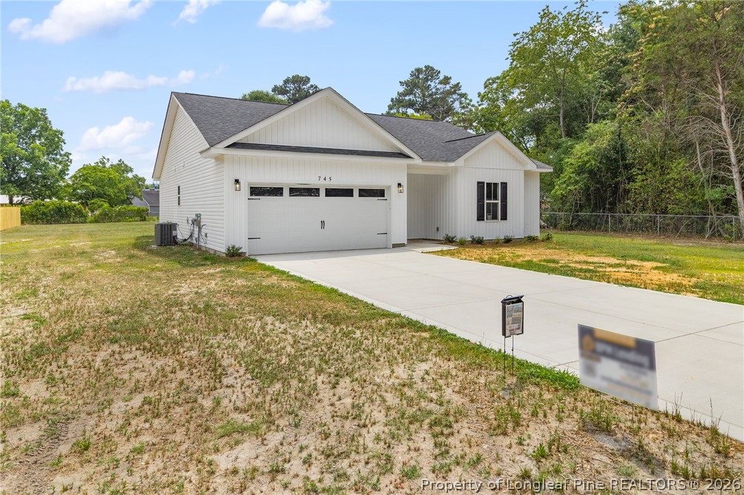 745 Porter Road Hope Mills, NC 28348 - Photo 4 of 38