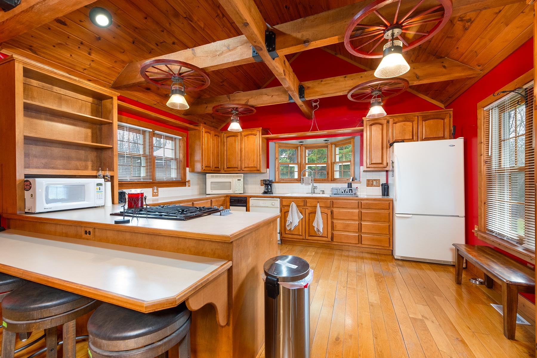 19637 Hebert Road Watersmeet, MI 49969 - Photo 22 of 43 Gallery Image 22