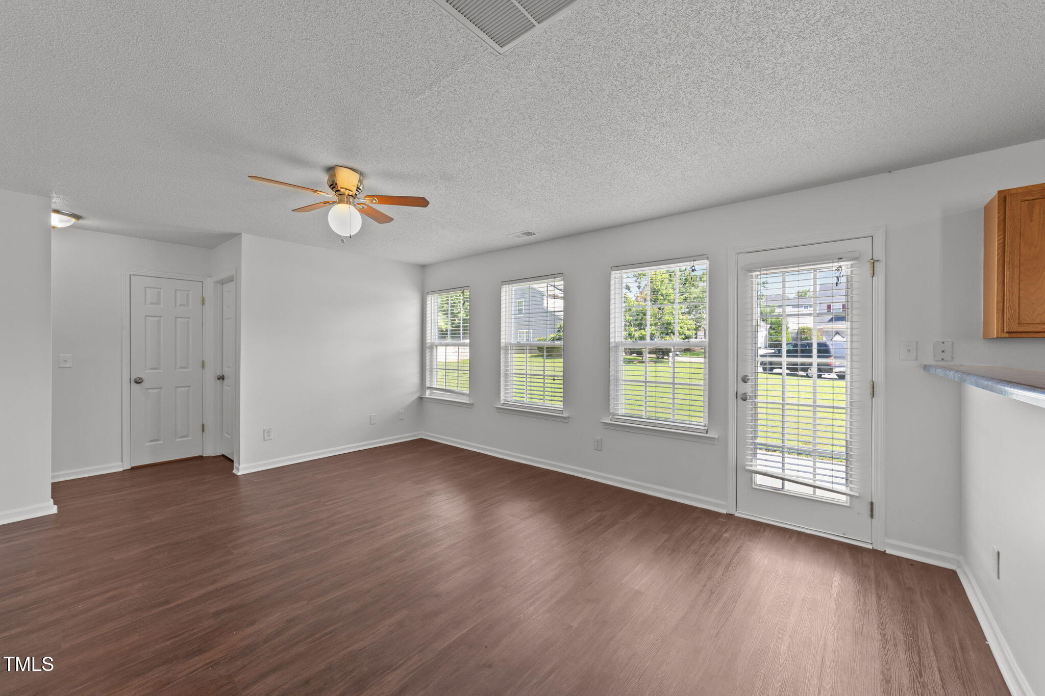 5819 Finestra Way Raleigh, NC 27610 - Photo 17 of 47 19-web-or-mls-VB4A6113