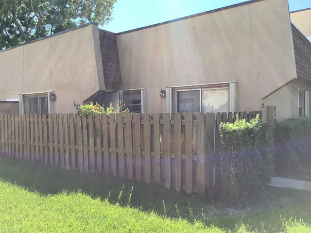 $289,900 | 3581 Northwest 95th Terrace, Unit 601, Sunrise, FL 33351