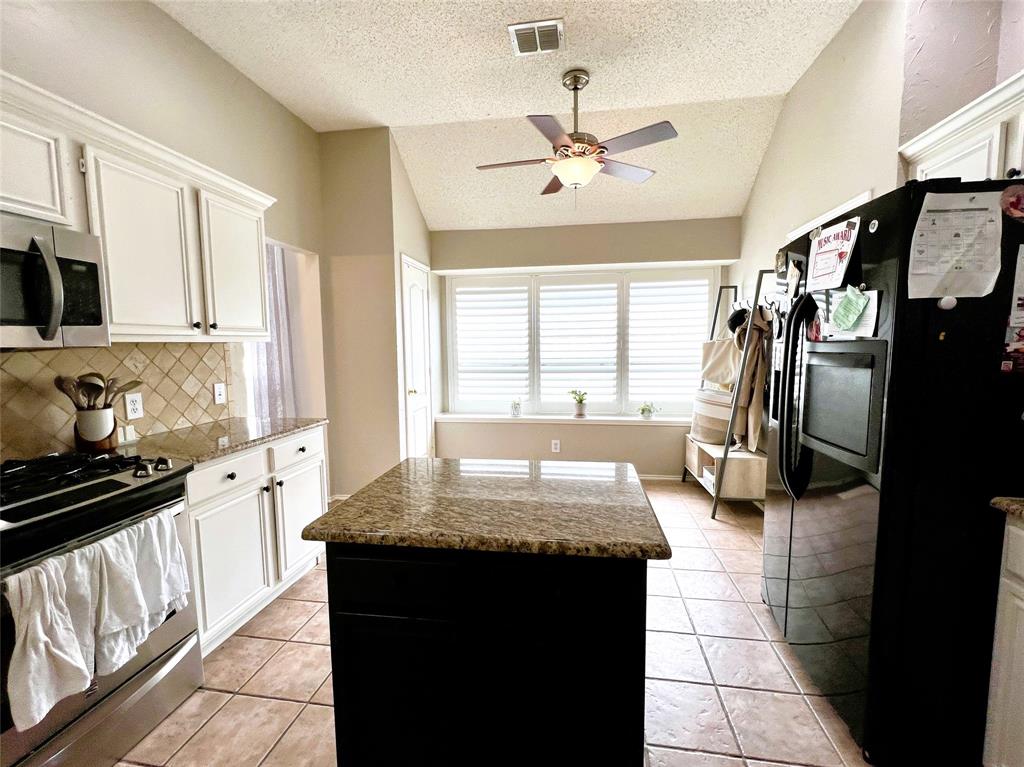 11413 Huntington Road Frisco, TX 75035 - Photo 17 of 35