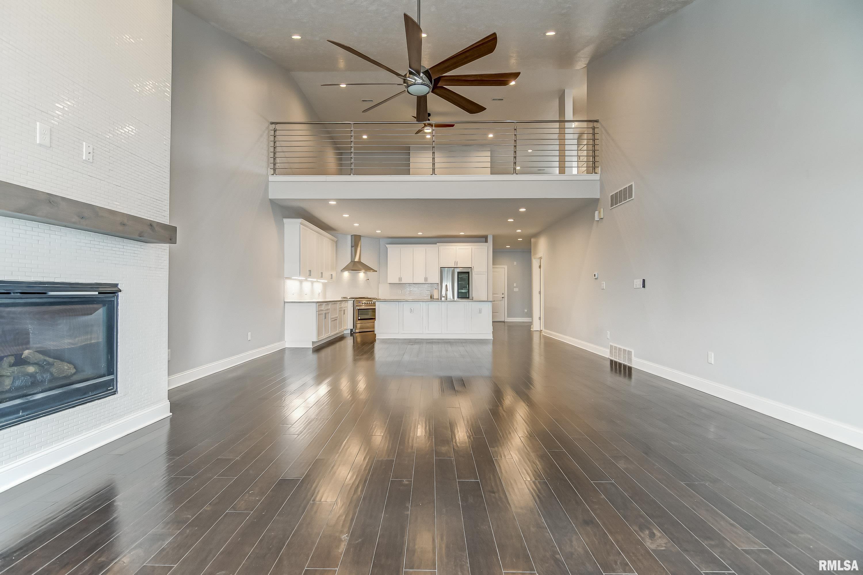 309 Harbor Point Place Springfield, IL 62712 - Photo 8 of 48 Gallery Image 8