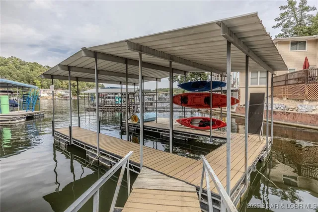 $575,000 | 31074 Viewside Drive, Rocky Mount, MO 65072