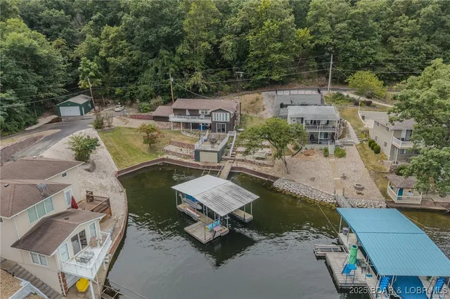 $599,000 | 31074 Viewside Drive, Rocky Mount, MO 65072