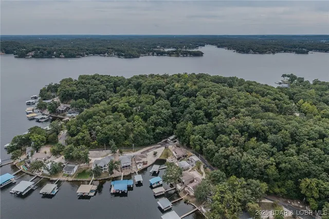 $599,000 | 31074 Viewside Drive, Rocky Mount, MO 65072