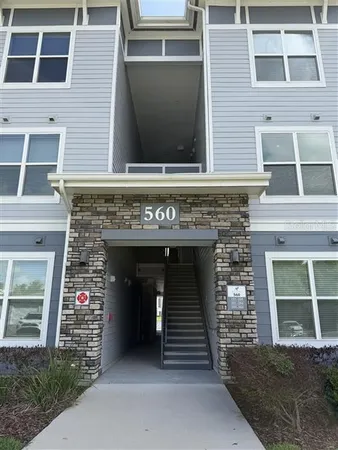 $2,095 | 560 Academy Dr., Unit 301, Kissimmee, FL 34744