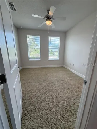 $2,095 | 560 Academy Dr., Unit 301, Kissimmee, FL 34744