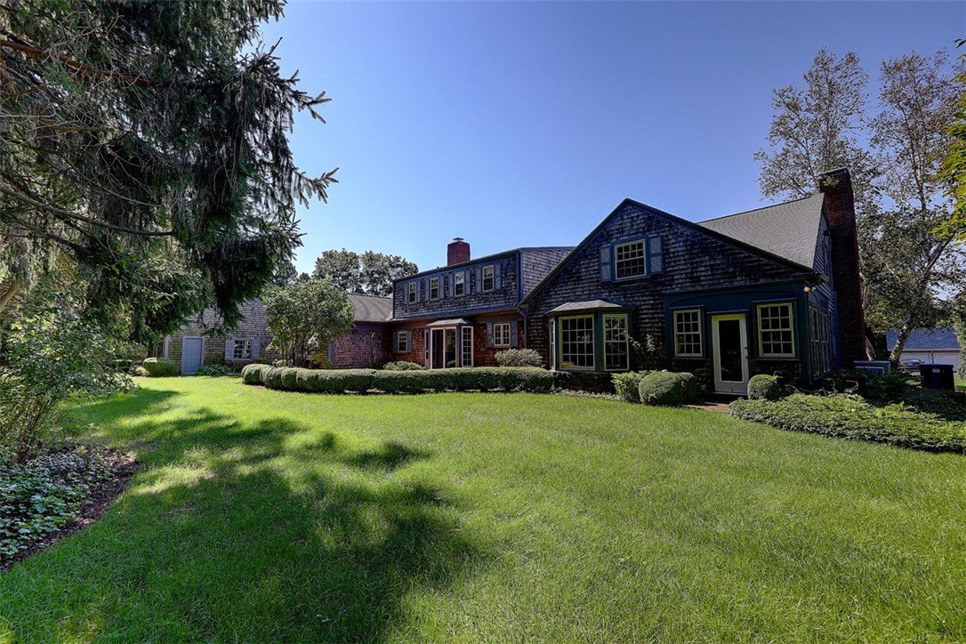 6 Harbour Road Barrington, RI 02806 - Photo 14 of 16