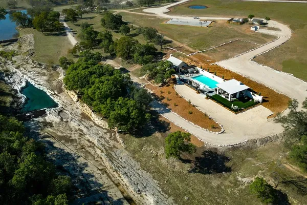 $2,499,000 | 170 Goose Landing Way, Harper, TX 78631
