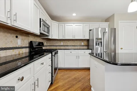 $690,000 | 191 Canterbury Lane, Blue Bell, PA 19422