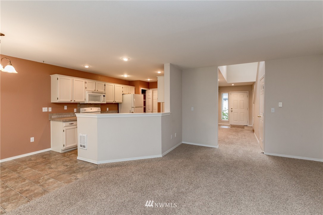 23107 15th Avenue Southeast, Unit C5 Bothell, WA 98021 - Photo 11 of 25