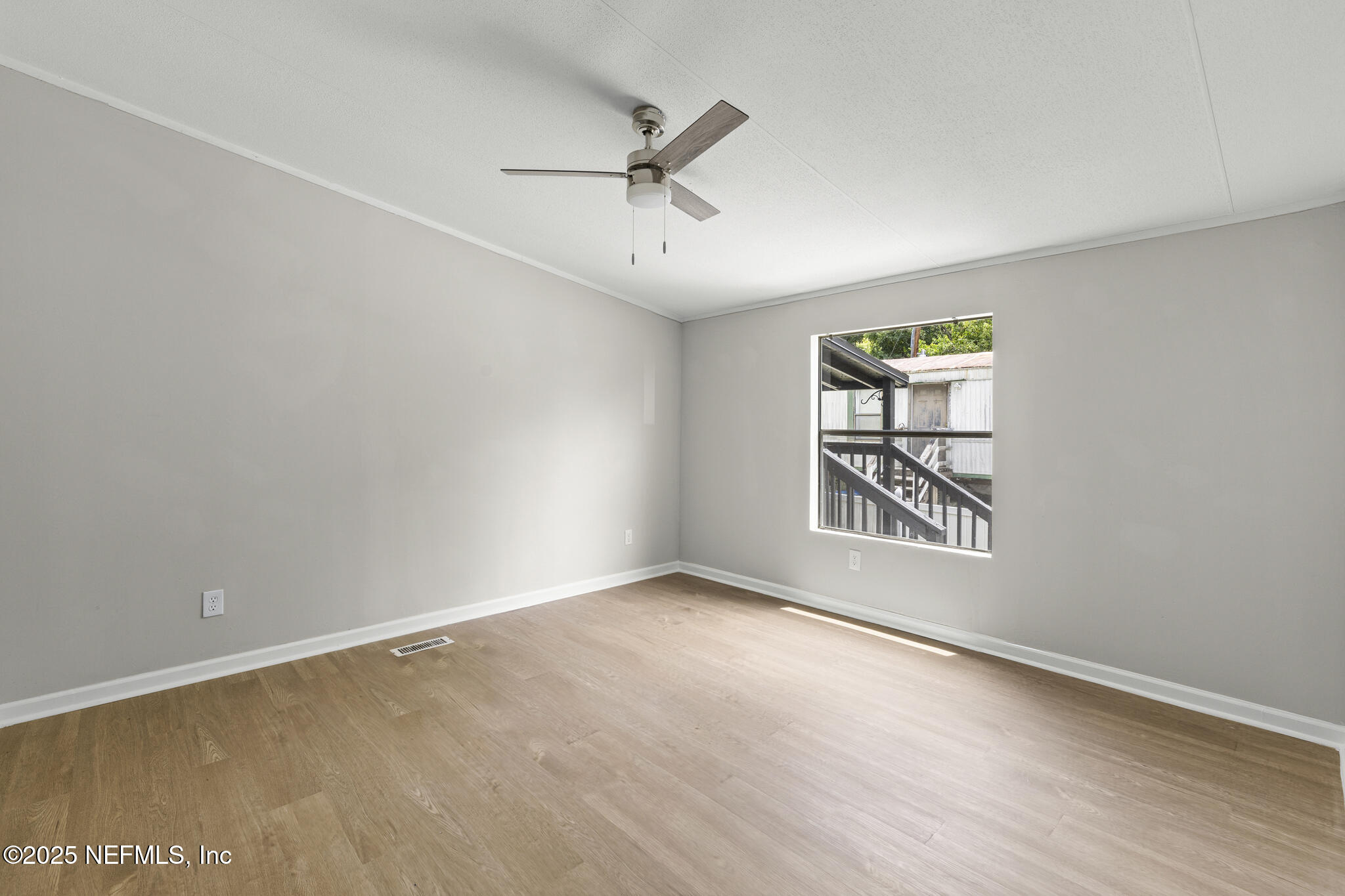 8247 Firetower Road Jacksonville, FL 32210 - Photo 17 of 28 8247 Firetower Rd 061325 018