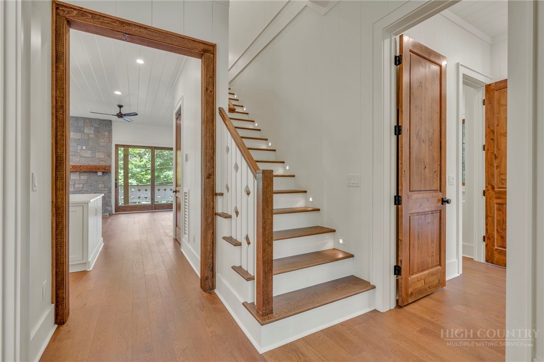 253 Old Boone Road Blowing Rock, NC 28605 - Photo 6 of 44