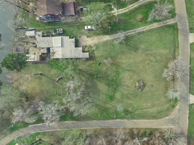 $150,000 | 26 Lakeview Drive, Huntsville, TX 77320