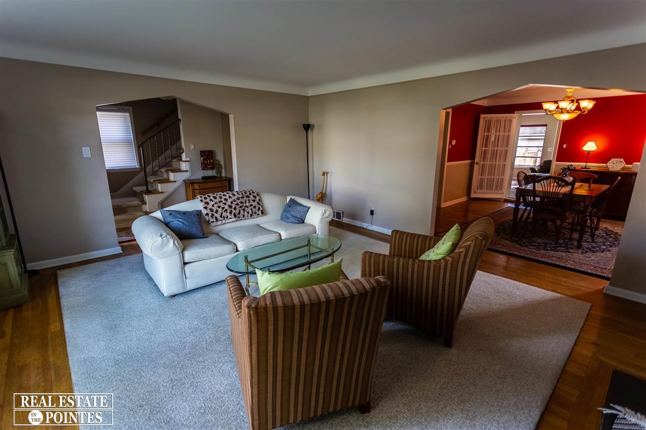 1739 Littlestone Road Grosse Pointe Woods, MI 48236 - Photo 11 of 22
