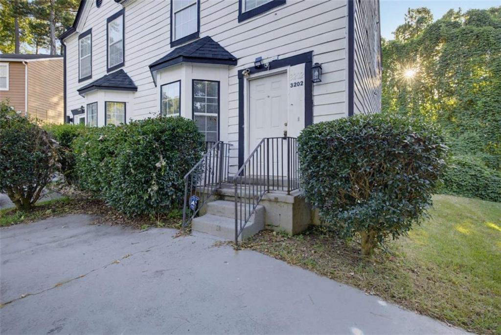 3202 Kingswood Place Decatur, GA 30034 - Photo 3 of 25 Gallery Image 3