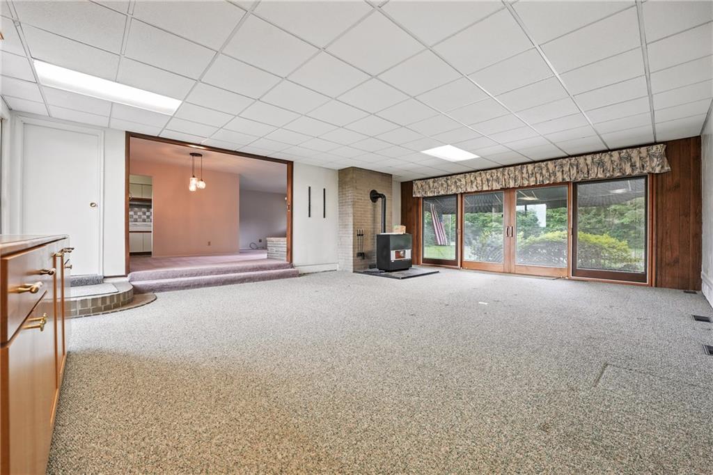 832 Clarksville Road Mercer, PA 16137 - Photo 9 of 48