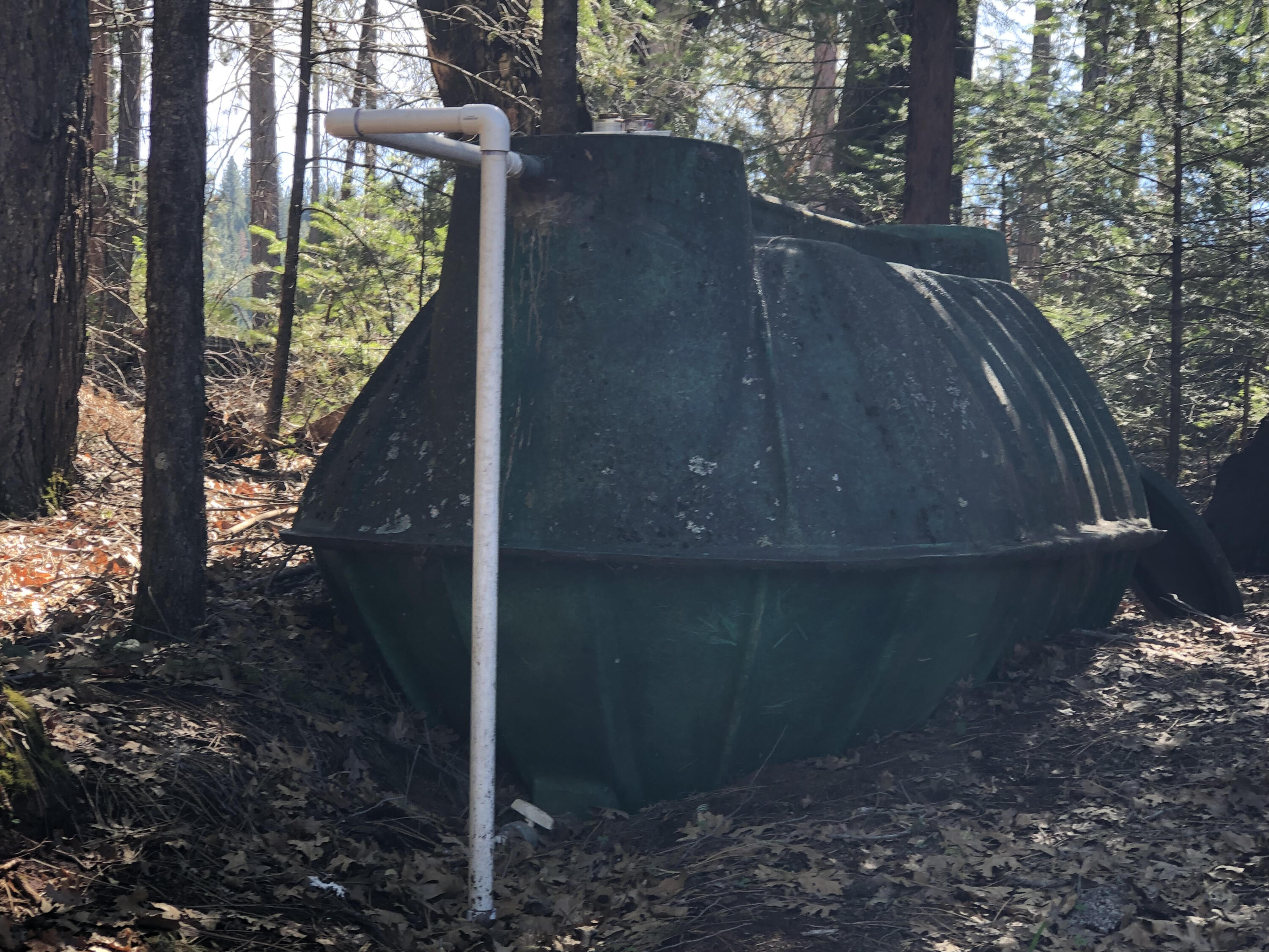 30601 100 Road Shingletown, CA 96088 - Photo 4 of 8 large tank included