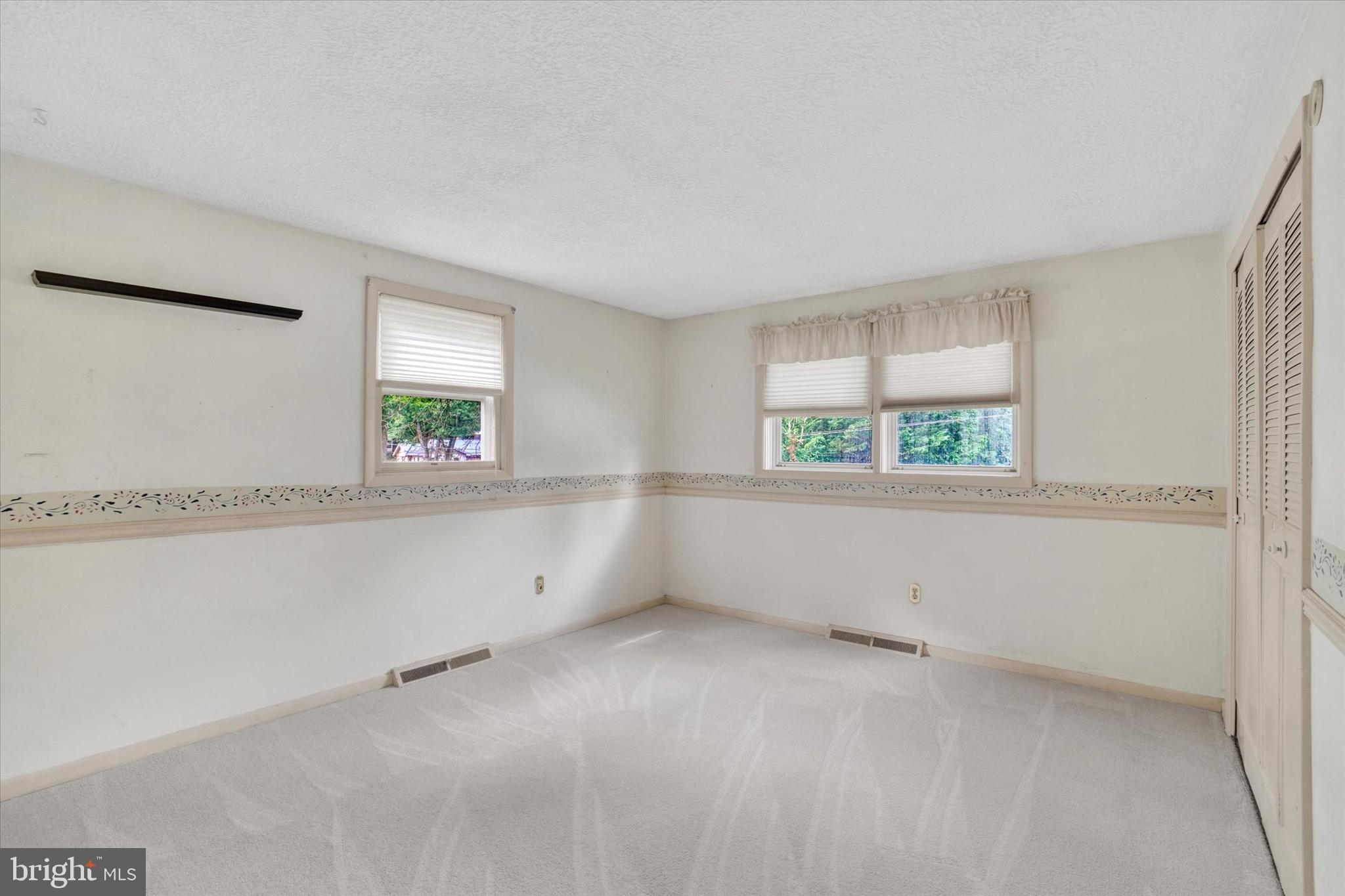 1818 Crestlyn Road York, PA 17403 - Photo 15 of 37 Gallery Image 15