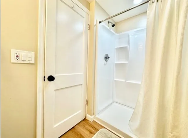 $1,650 | 73 Summit Avenue, Unit B, Chicopee, MA 01020