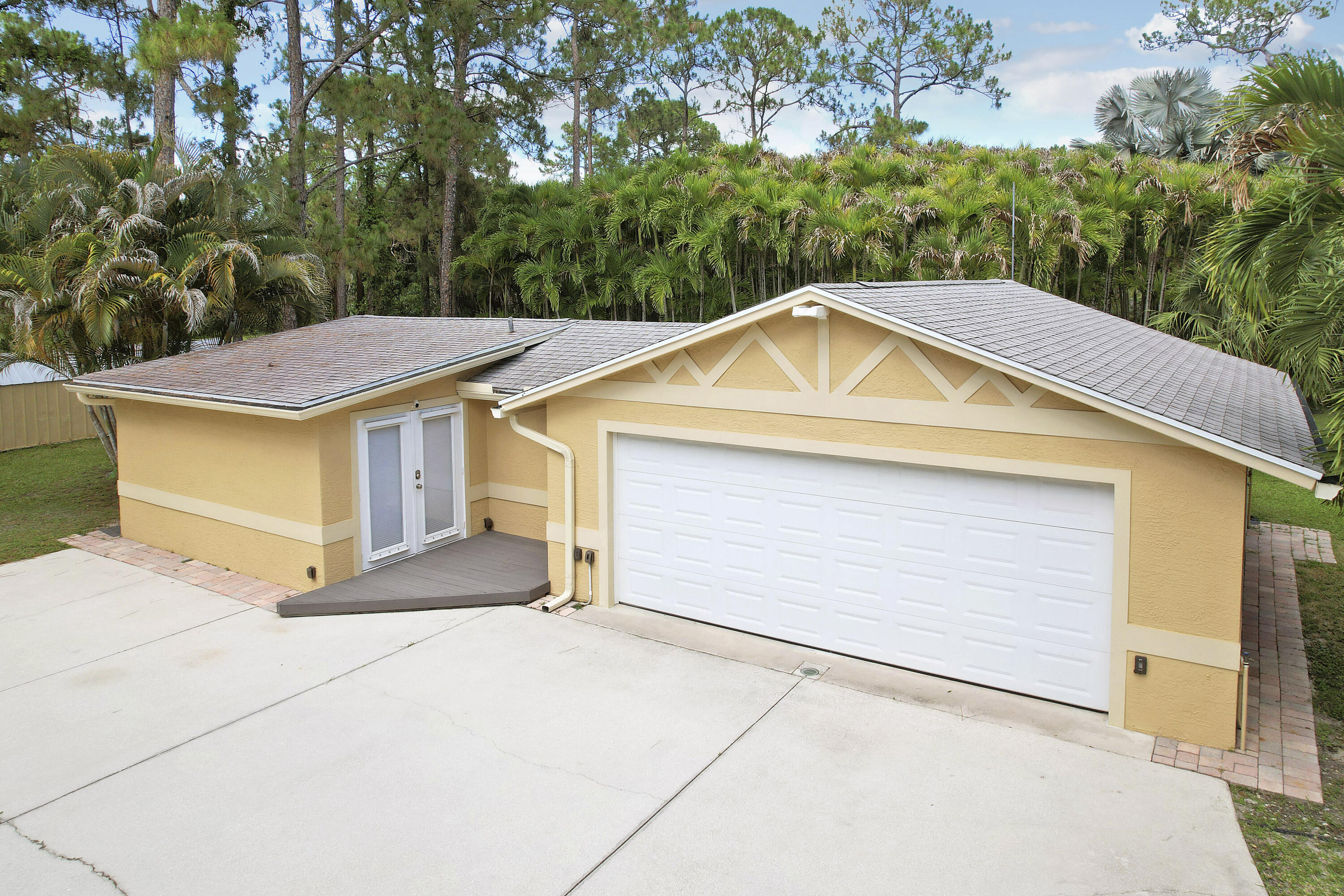 12263 Sandy Run Road Jupiter, FL 33478 - Photo 50 of 71 Garage / Guest House