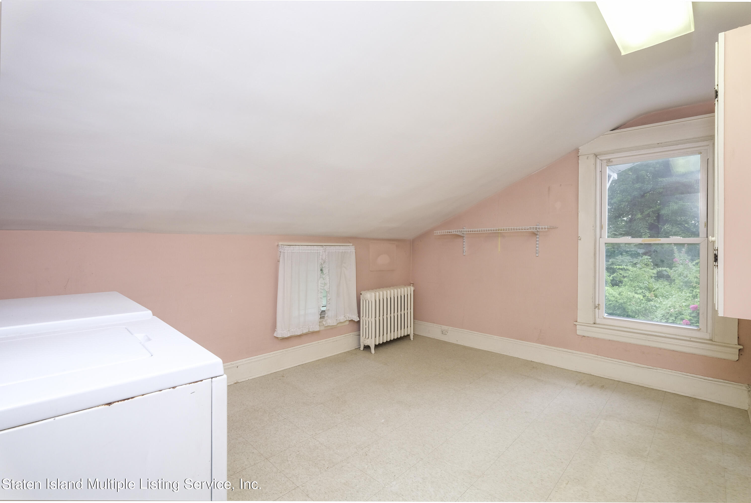 2137 Clove Road Staten Island, NY 10305 - Photo 17 of 26 2137 Clove Rd Staten Island, NY 10305 (0