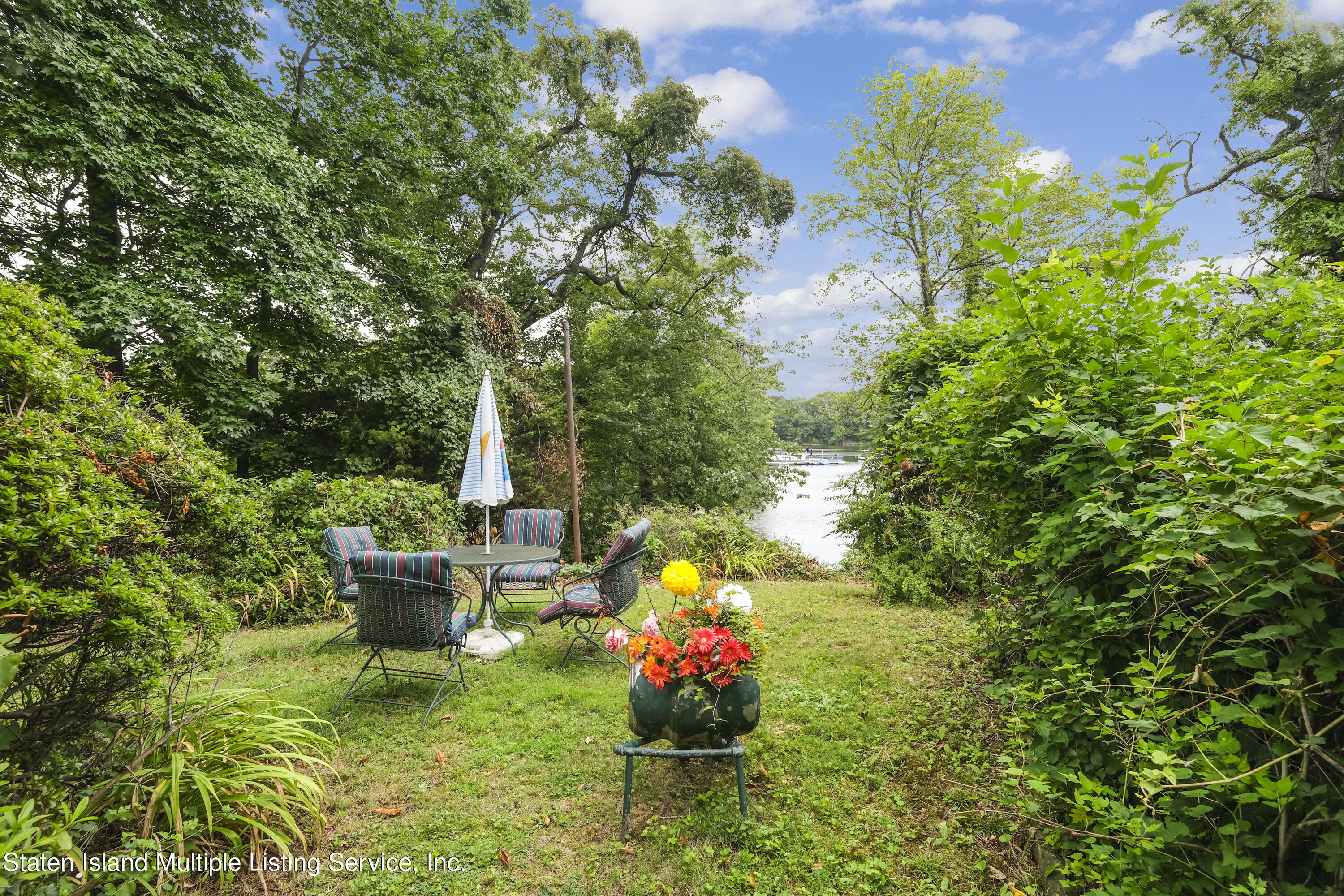 2137 Clove Road Staten Island, NY 10305 - Photo 26 of 26 2137 Clove Rd Staten Island, NY 10305 (0