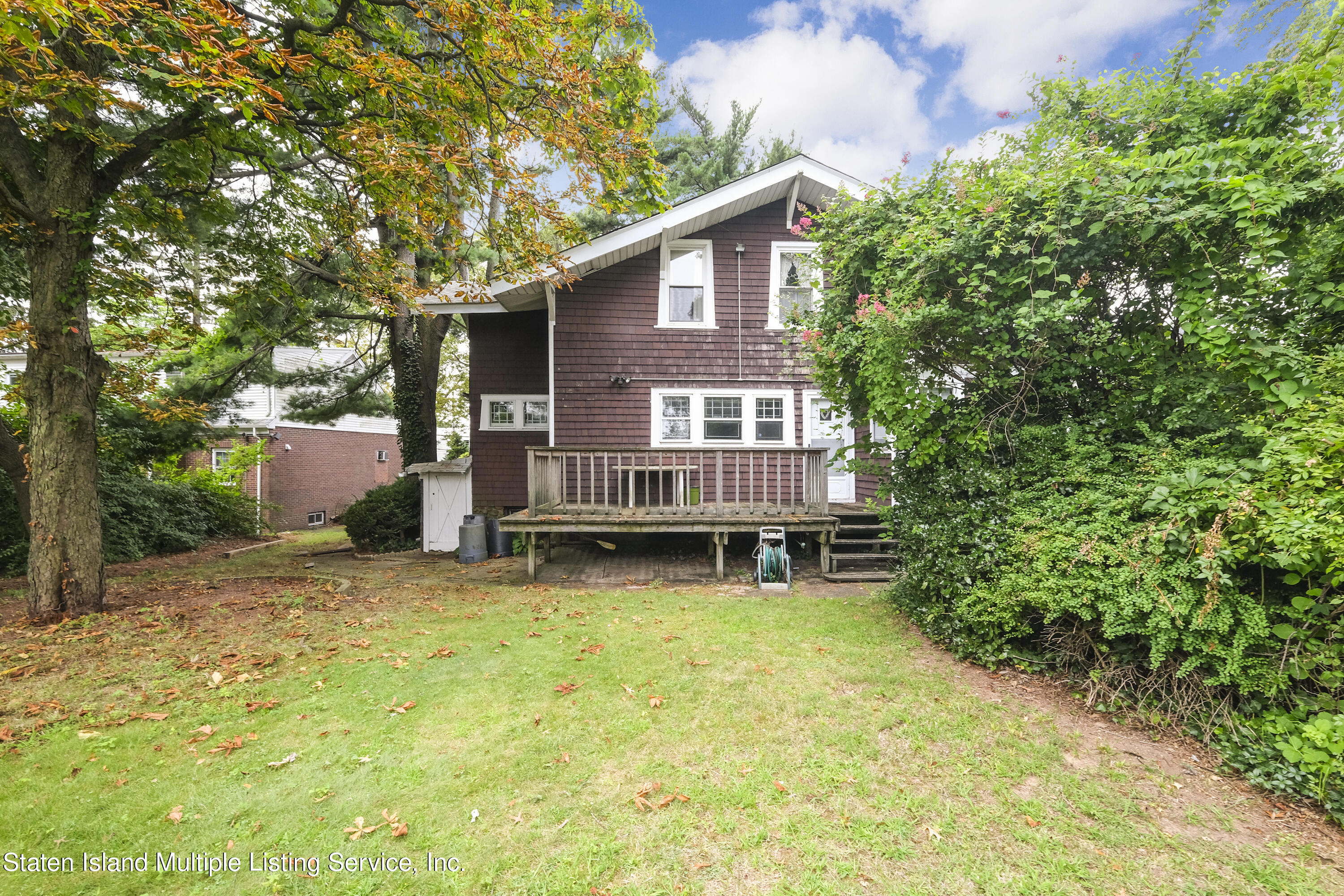2137 Clove Road Staten Island, NY 10305 - Photo 5 of 26 2137 Clove Rd Staten Island, NY 10305 (0