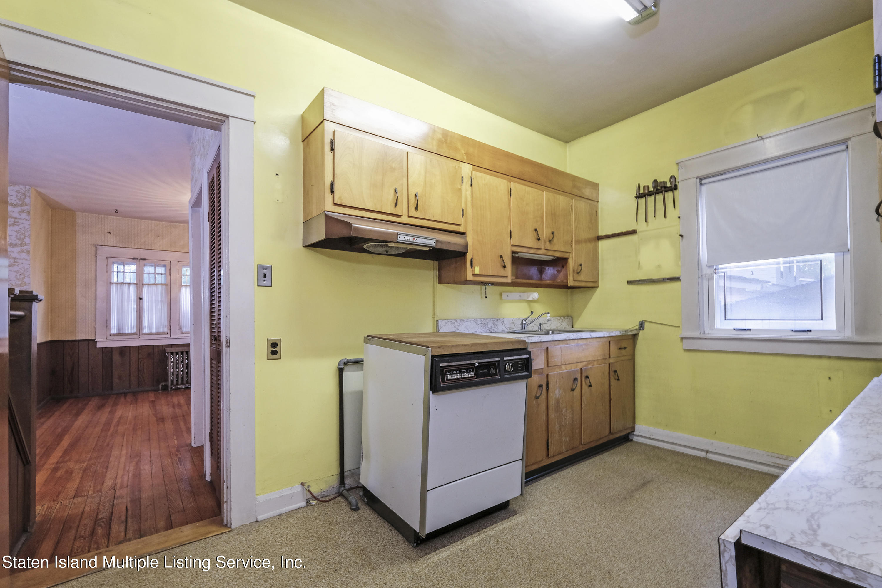 2137 Clove Road Staten Island, NY 10305 - Photo 9 of 26 2137 Clove Rd Staten Island, NY 10305 (0