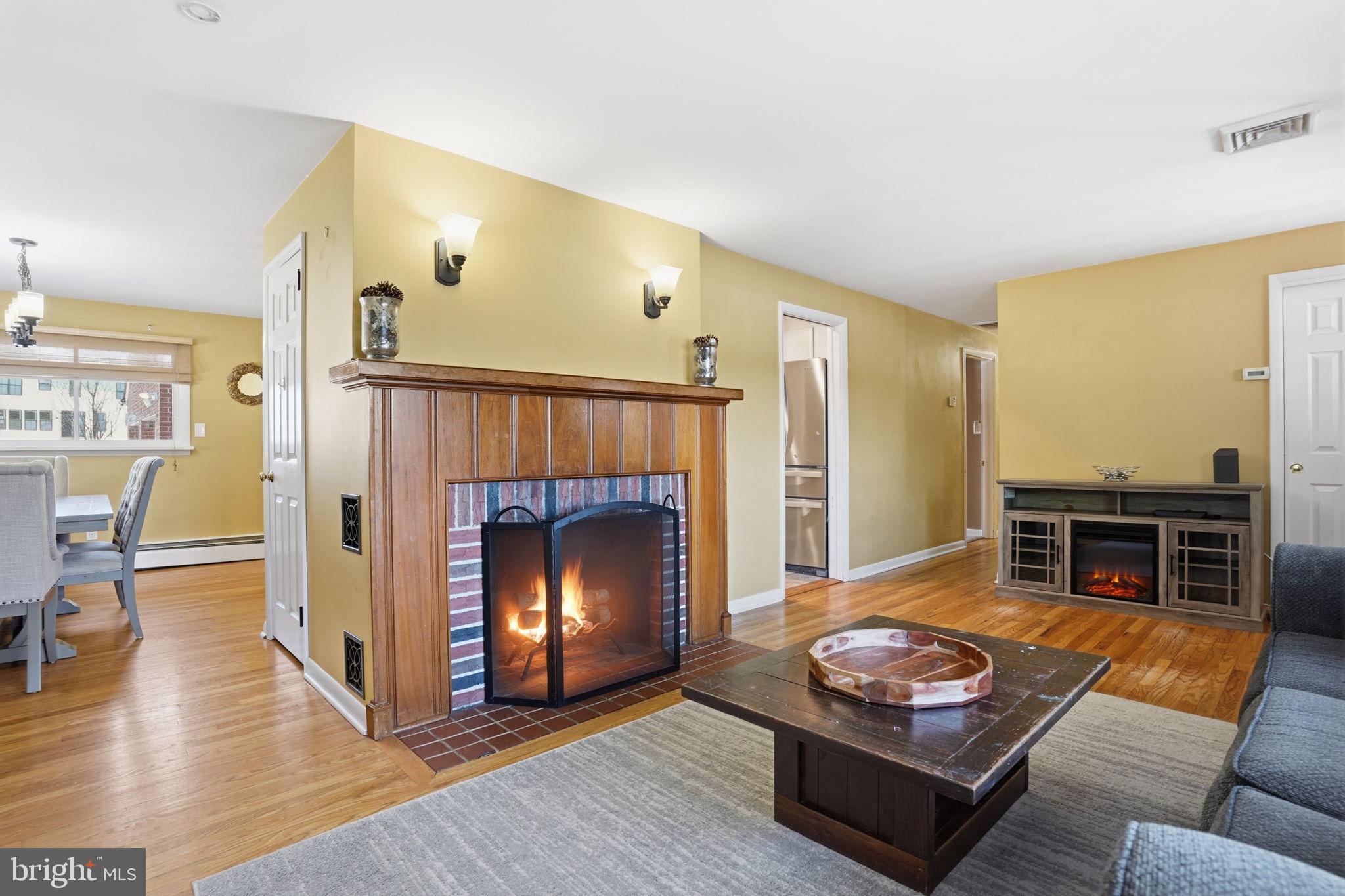 969 Lower State Road Warrington, PA 18976 - Photo 5 of 34