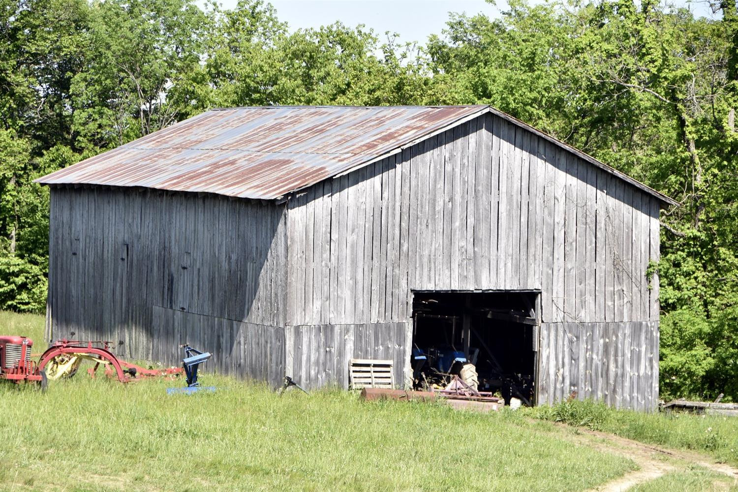 460 Red River Road Irvine, KY 40336 - Photo 52 of 53 This barn is move-in ready! The current