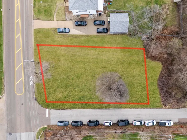 $135,000 | 1350 Prairie Street, Aurora, IL 60506