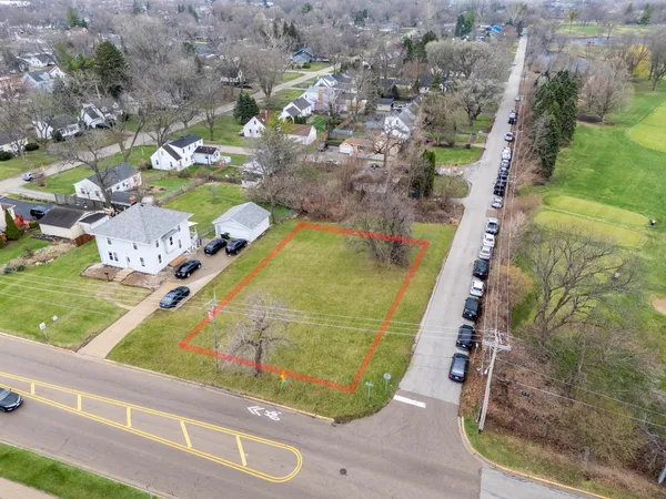 $135,000 | 1350 Prairie Street, Aurora, IL 60506