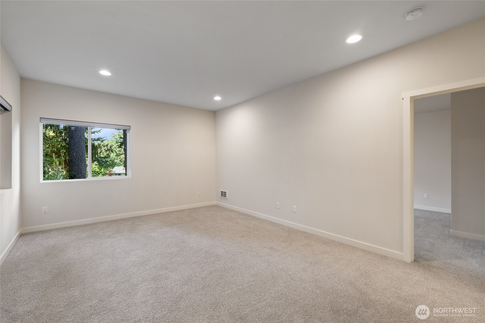 19318 31st Drive Southeast Bothell, WA 98012 - Photo 32 of 40