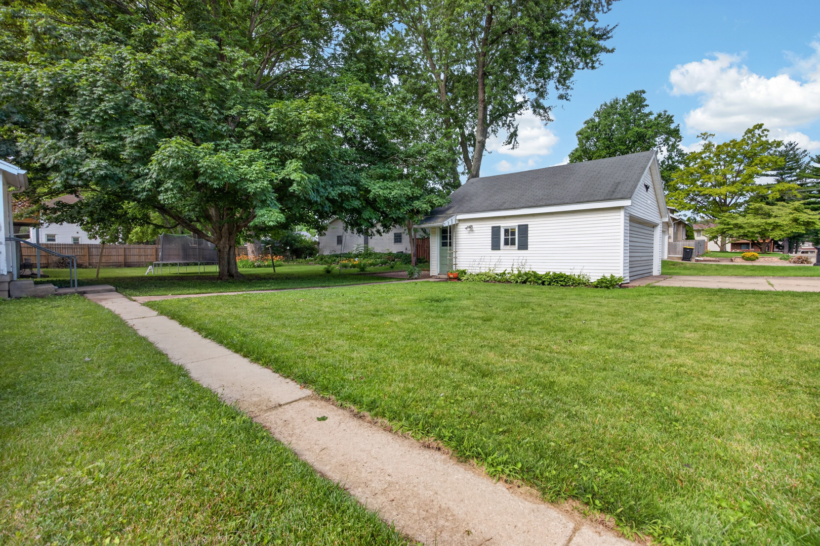 907 North Oak Street Normal, IL 61761 - Photo 41 of 46