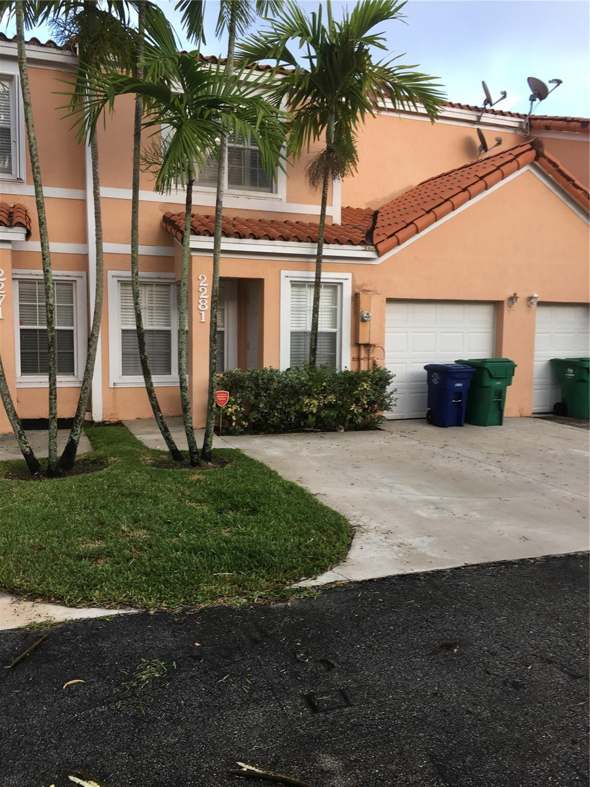 2281 Southwest 84th Way Miramar, FL 33025 - Photo 1 of 12 Photo 1