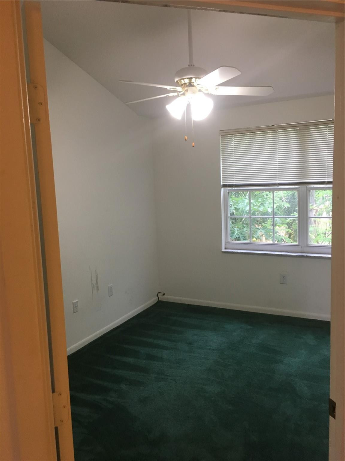 2281 Southwest 84th Way Miramar, FL 33025 - Photo 6 of 12 Photo 6
