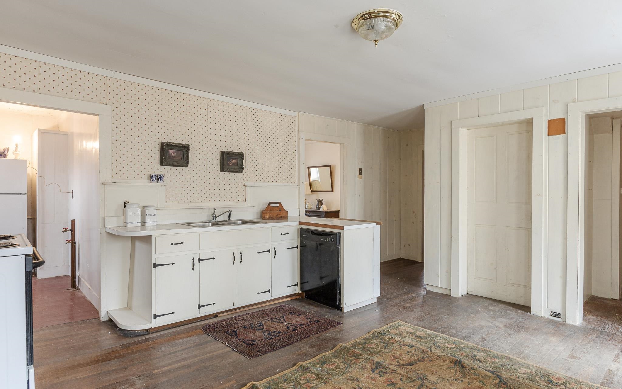 88 Whitcomb Road Walpole, NH 03608 - Photo 4 of 36