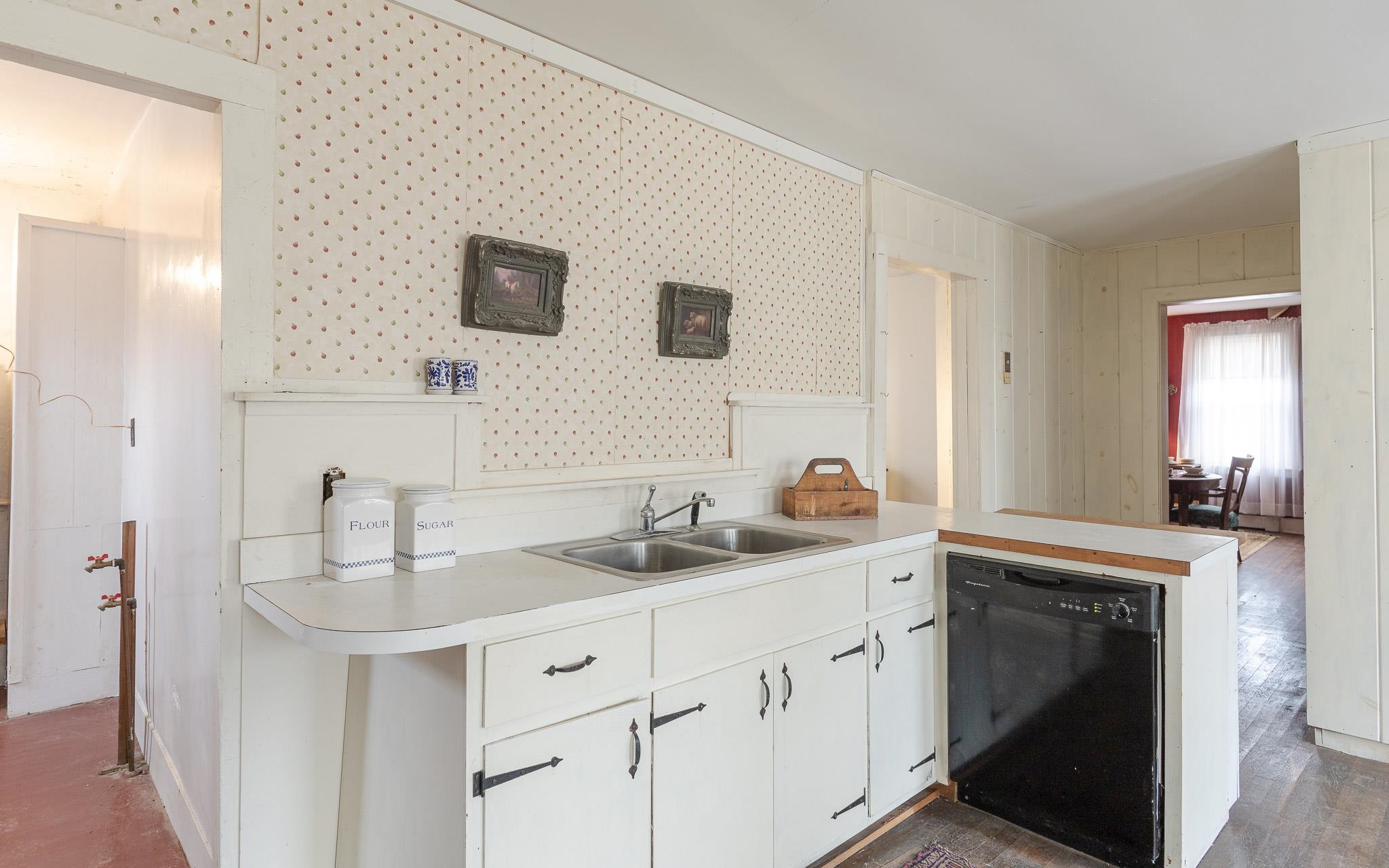 88 Whitcomb Road Walpole, NH 03608 - Photo 5 of 36