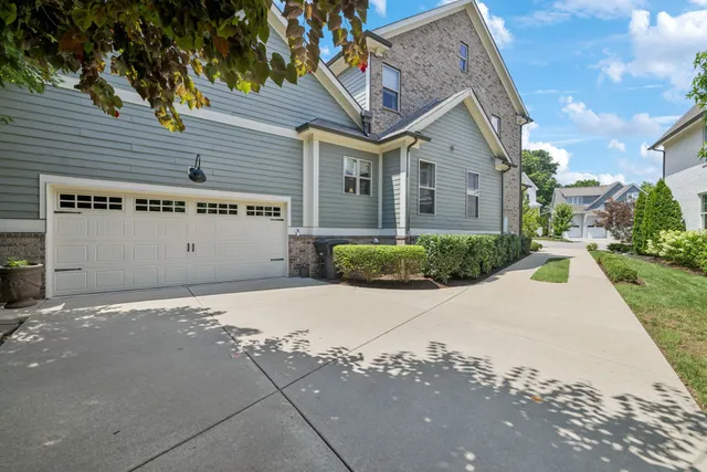 $1,380,000 | 433 Dragonfly Court, Franklin, TN 37064