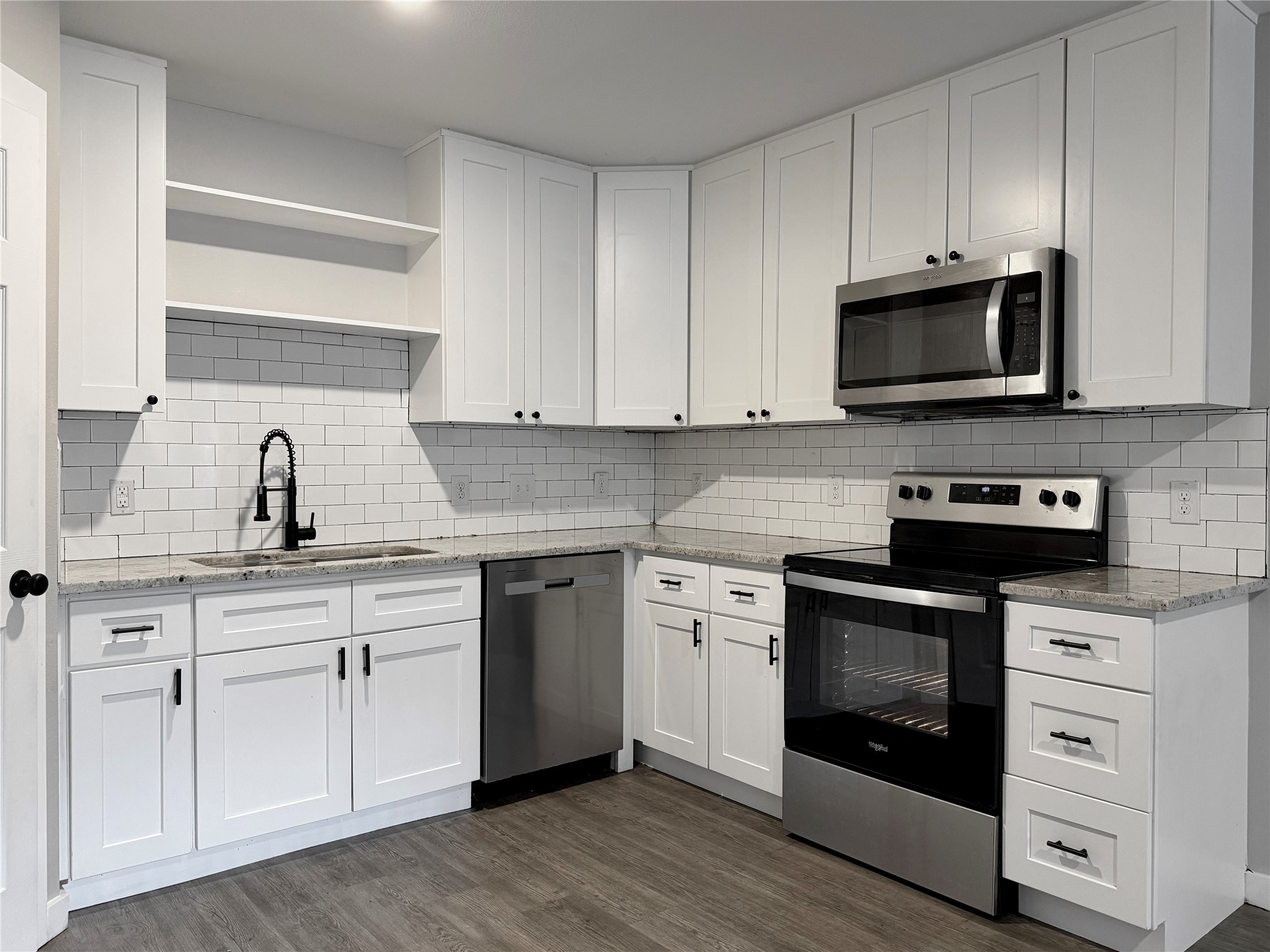 6121 Ridgemont Street, Unit A Houston, TX 77087 - Photo 3 of 13 Gallery Image 3