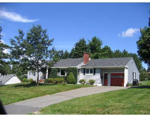 27 Home Farm Road Caribou, ME 04736 - Photo 1 of 25 Exterior Front.