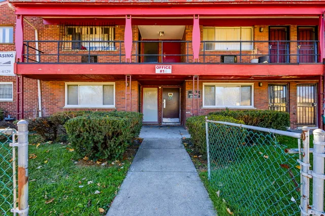 $900 | 19625 Conant, Unit 12, Detroit, MI 48234