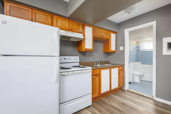 $760 | 19625 Conant, Unit 12, Detroit, MI 48234