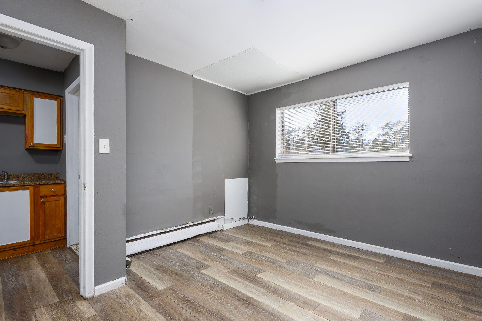 19625 Conant, Unit 12 Detroit, MI 48234 - Photo 8 of 13 10-web-or-mls-Conant_19625 - Bedroom v2